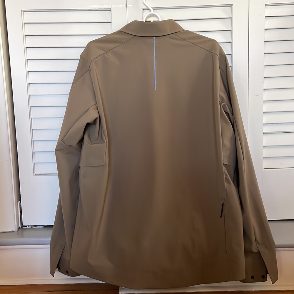 Lululemon Jacket - Picture 4 of 4